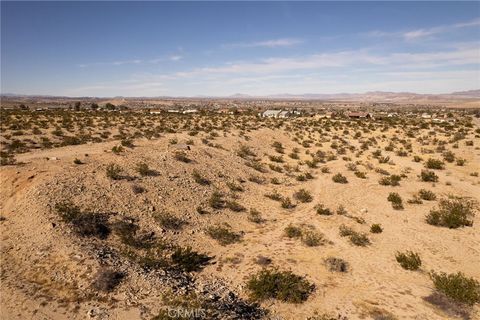 Photo of 7822 Sahara Ave Ave, 29 Palms, CA 92277 (MLS # SW26009794)