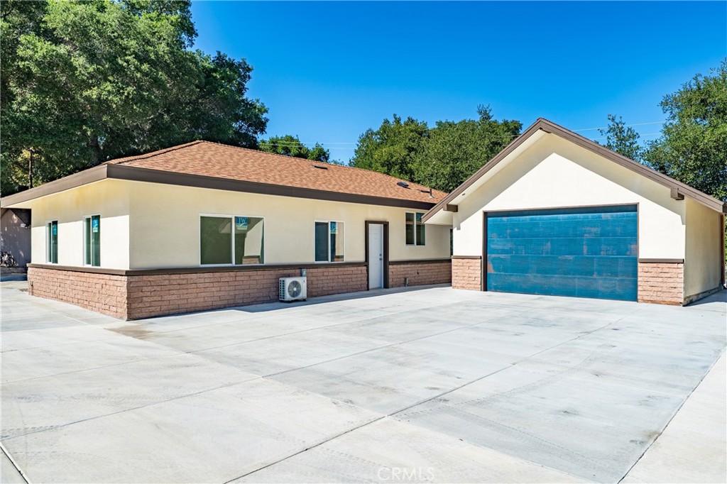 Custom Sand Canyon (CSAND) - Residential