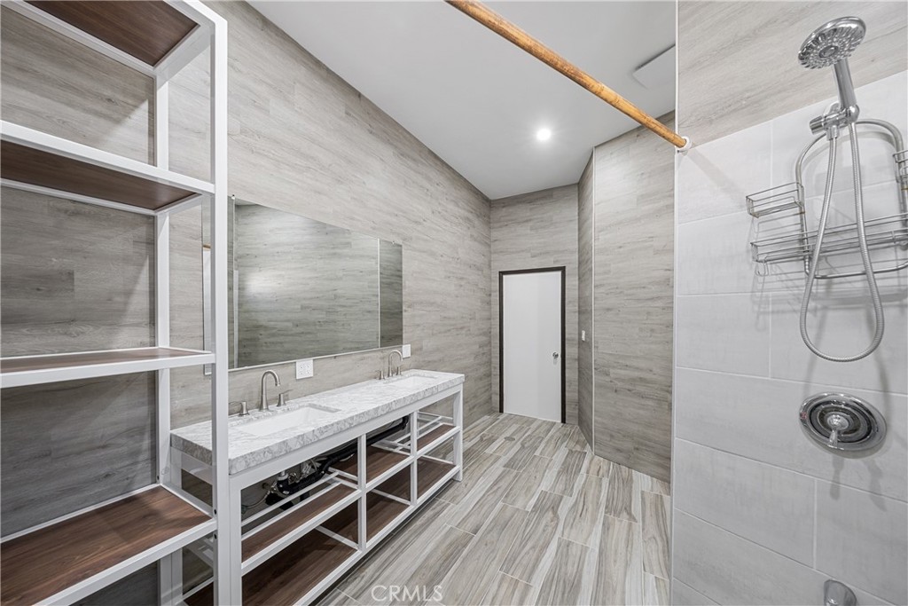 Custom Sand Canyon (CSAND) - Residential