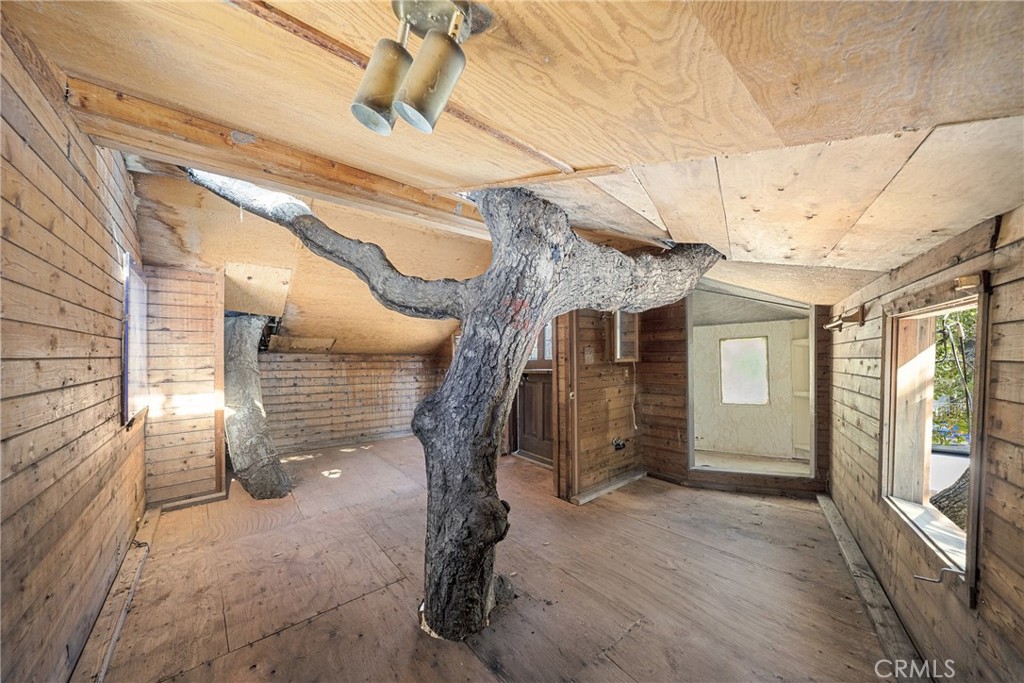 Custom Sand Canyon (CSAND) - Residential