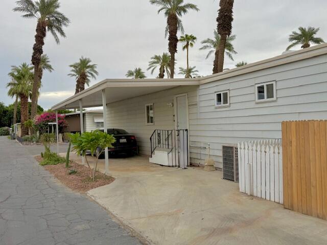Riverdale Estates 55+ community 2 bed 2 bath, double wide home with new floor, remodeled bathrooms, new windows, new wheelchair or walker ramp access, gated . Enclosed patio. Corner lot, has been leveled with a new foundation. No 433a. Furnished. 1965 but in great shape, everything redone except kitchen. Financeable. Must be park approved to open escrow, space rent $725. includes trash & water. Call for a showing today!