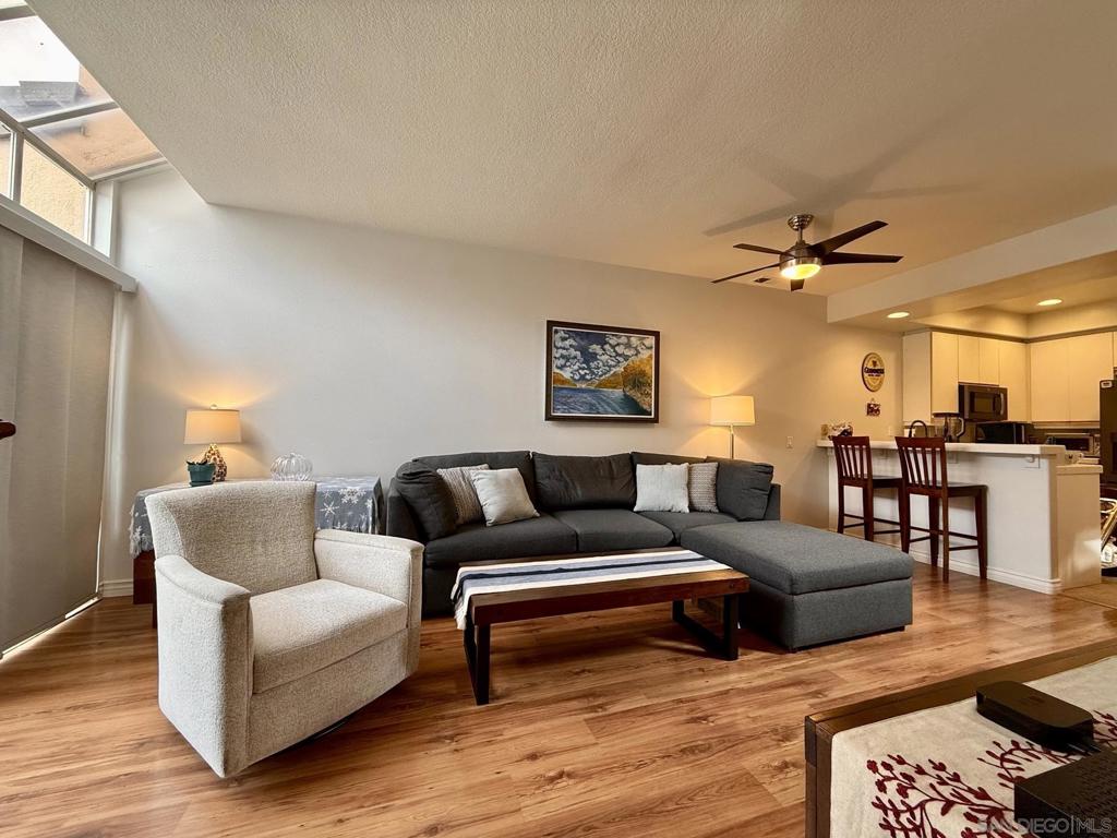 992 S Country Glen Way