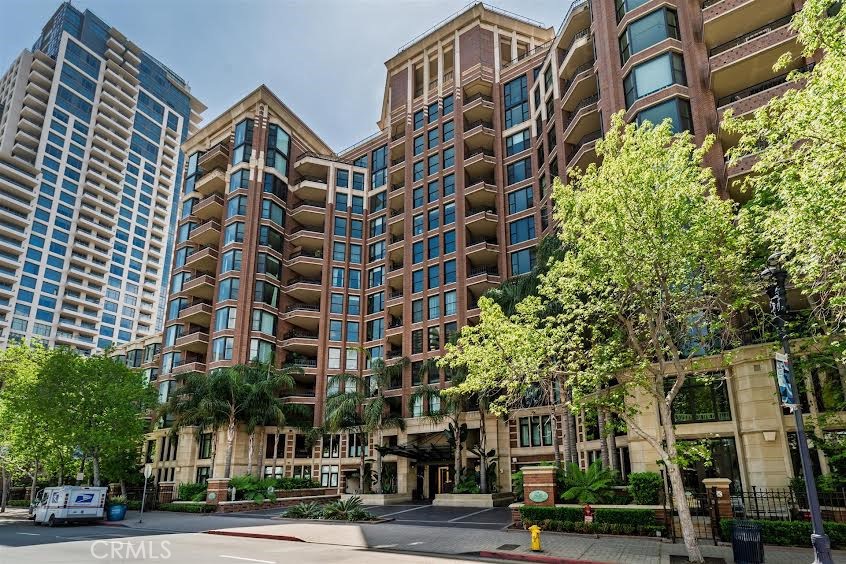 500 W Harbor Drive 908