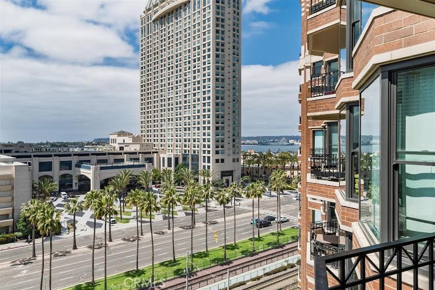 500 W Harbor Drive 908