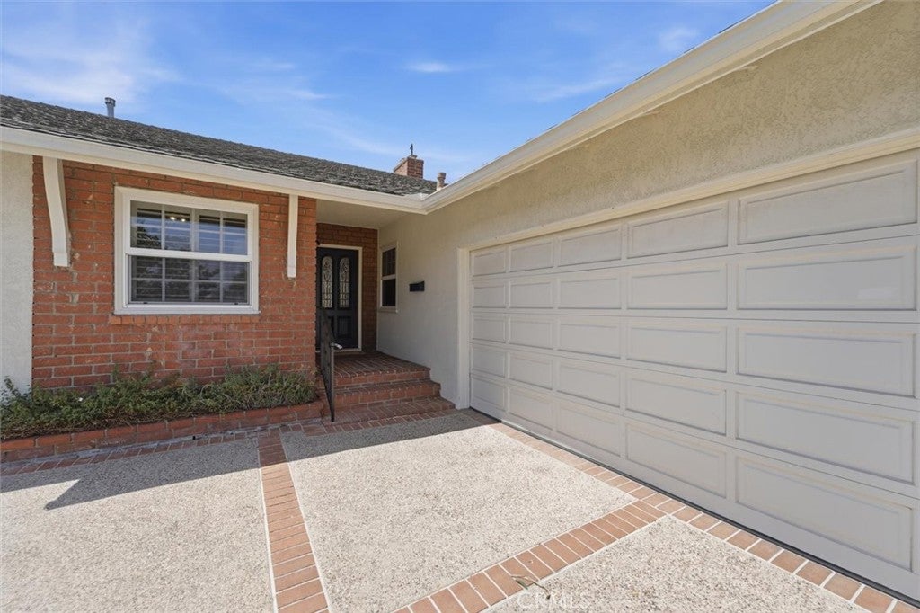5010 Paseo Del Pavon
