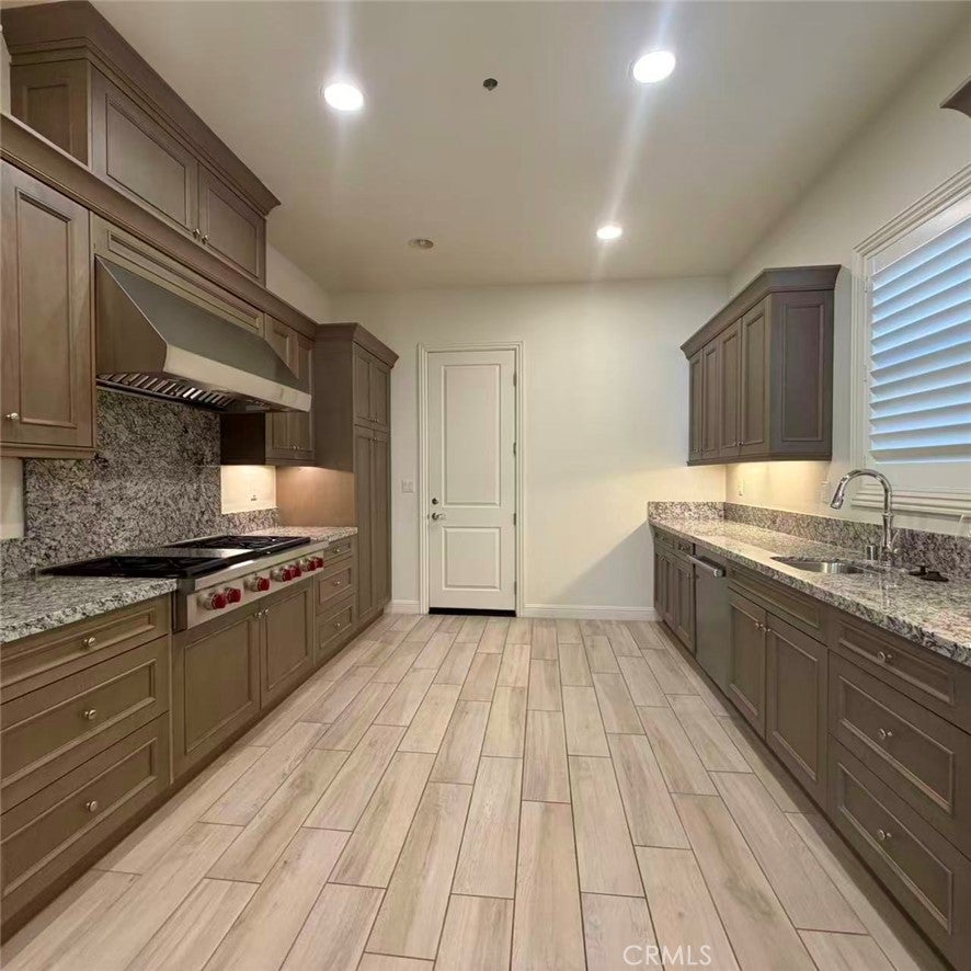 21 Barberry, Lake Forest CA 92630 - Photo 8