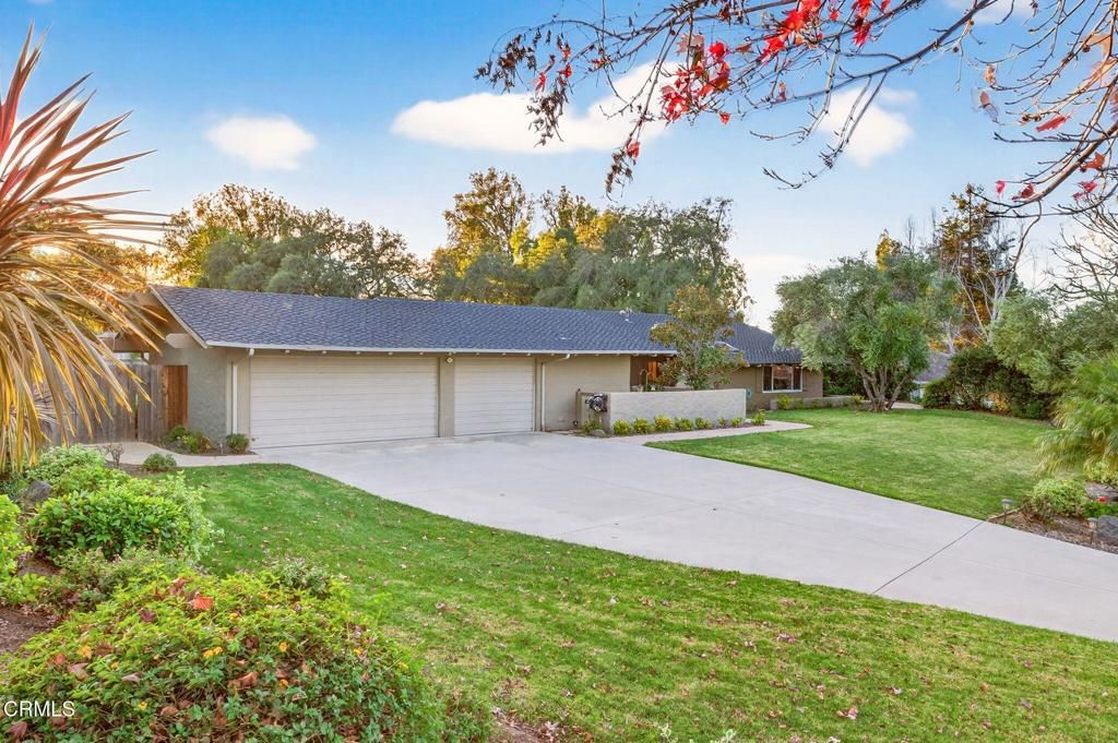 Photo of 665 Trueno Avenue, Camarillo, CA 93010 (MLS # V1-34223)