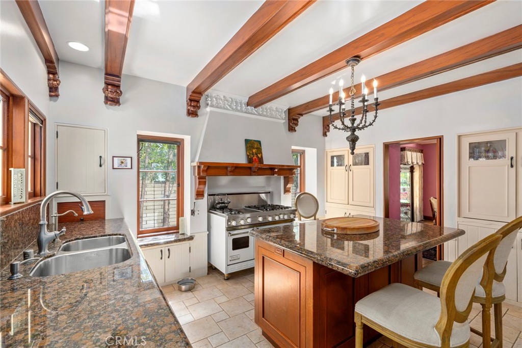 Floral Park - Residential