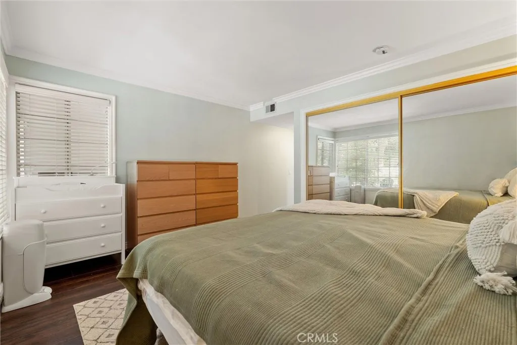 San Pedro, California 90732, United States, 2 Bedrooms Bedrooms, ,2 BathroomsBathrooms,Residential,Pending,212472