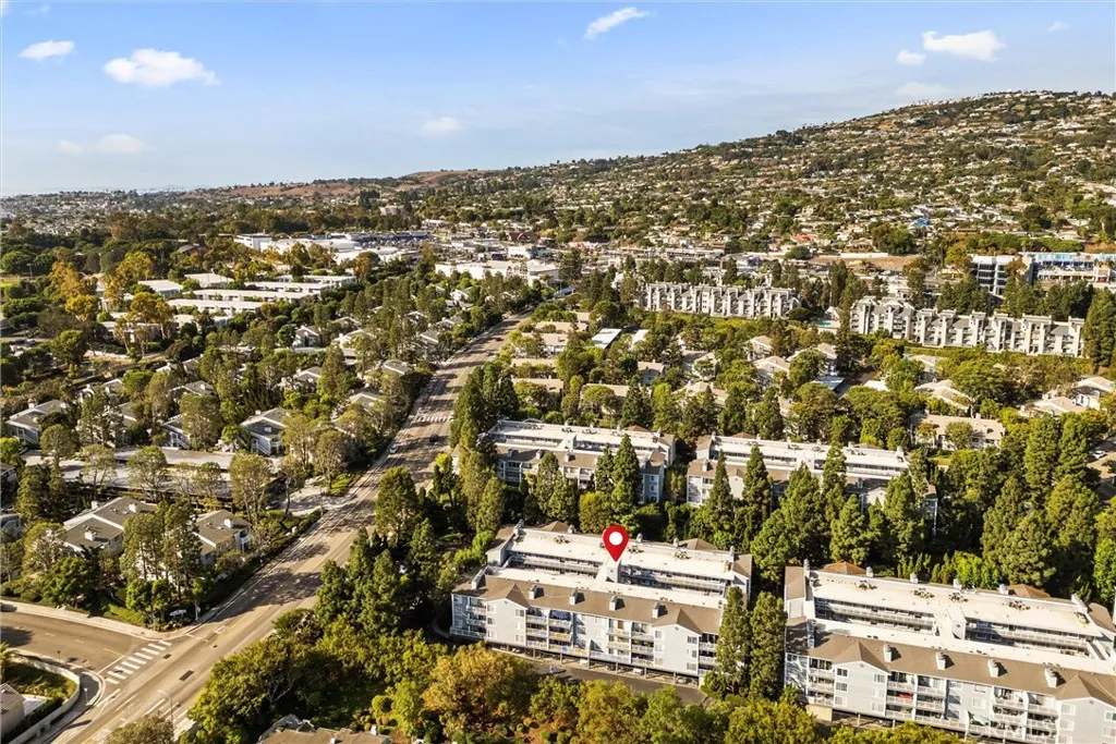 San Pedro, California 90732, United States, 2 Bedrooms Bedrooms, ,2 BathroomsBathrooms,Residential,Pending,212472