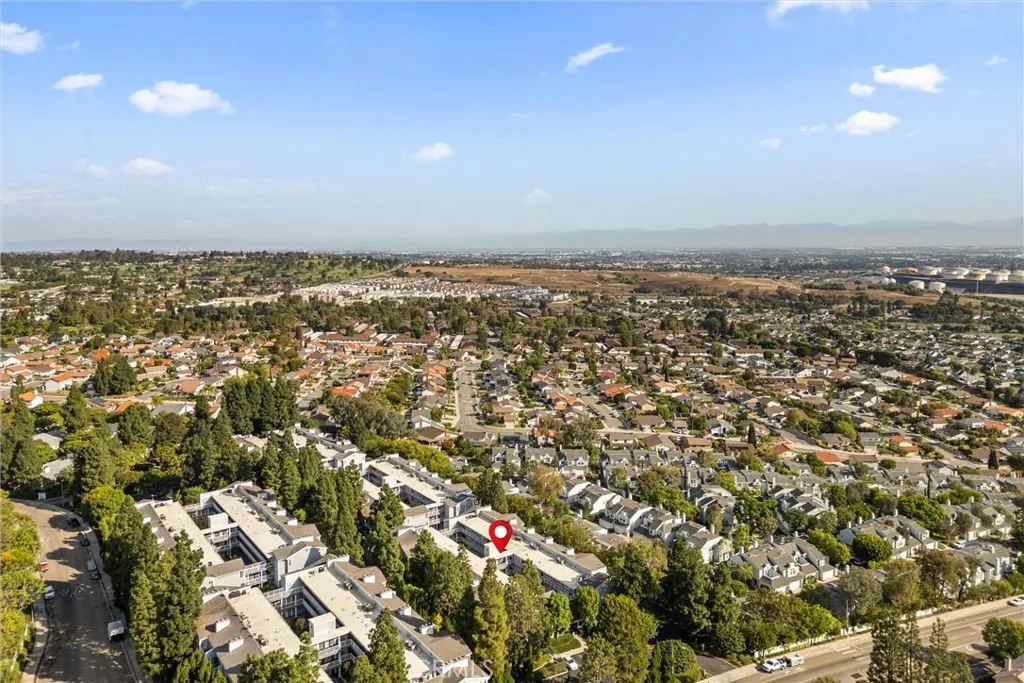 San Pedro, California 90732, United States, 2 Bedrooms Bedrooms, ,2 BathroomsBathrooms,Residential,Pending,212472