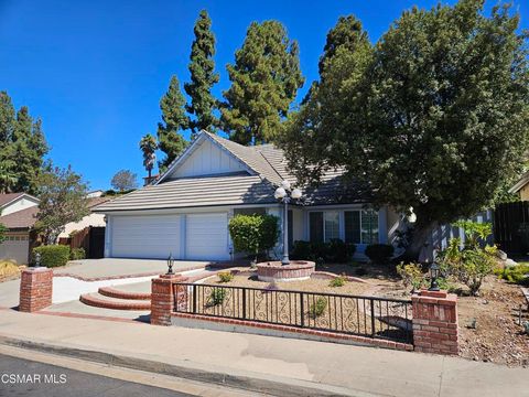 Photo of 1815 Sweet Briar Place, Thousand Oaks, CA 91362 (MLS # 226000076)