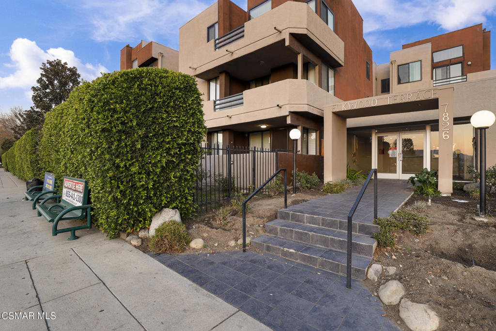7826 Topanga Canyon Boulevard 103