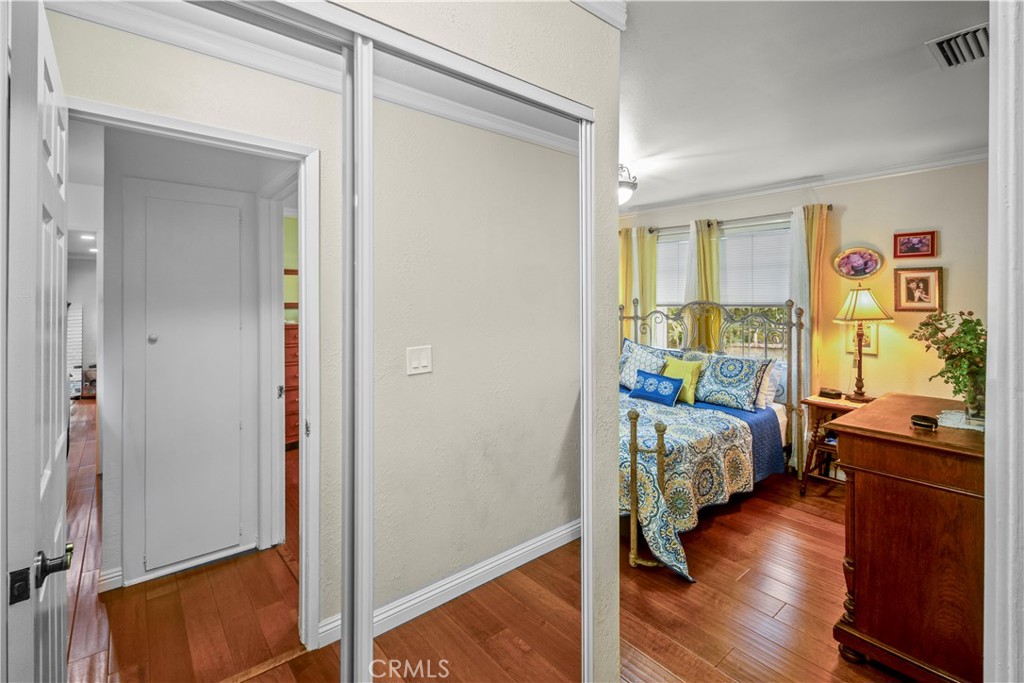 Sunkist Plaza (SUNK) - Residential