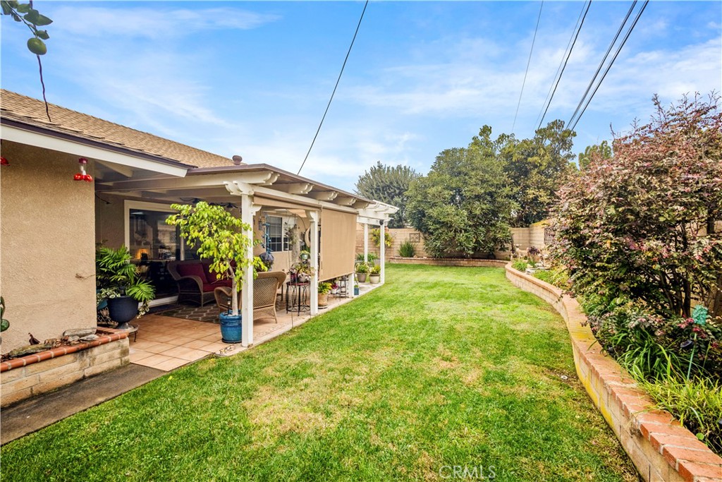 Sunkist Plaza (SUNK) - Residential