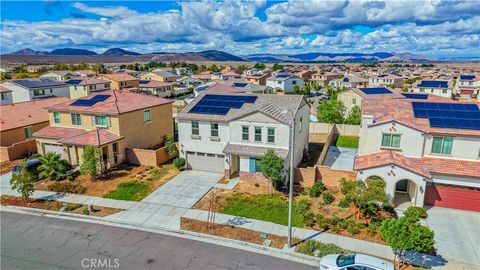 574 Feeder Hemet CA 92543