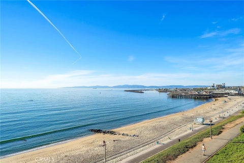 Photo of 535 Esplanade #111, Redondo Beach, CA 90277 (MLS # SB26167276)