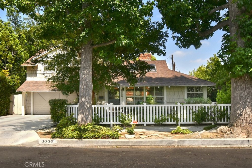 6006 Sunnyslope Avenue