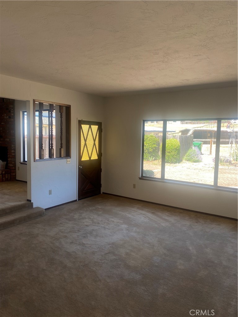 6900 Graves Creek