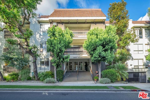 Photo of 9061 Keith Avenue #204, West Hollywood, CA 90069 (MLS # 26857537)