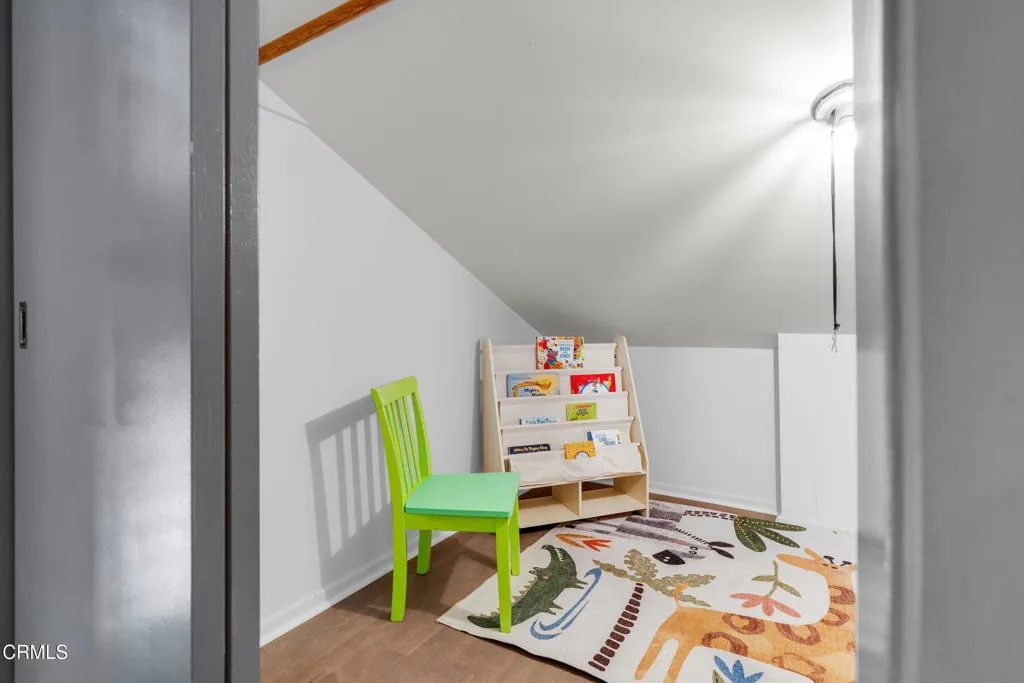 Sierra Madre, California 91024, United States, 3 Bedrooms Bedrooms, ,3 BathroomsBathrooms,Residential,Active,136318