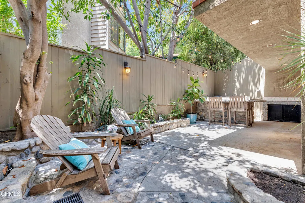 Sierra Madre, California 91024, United States, 3 Bedrooms Bedrooms, ,3 BathroomsBathrooms,Residential,Active,136318