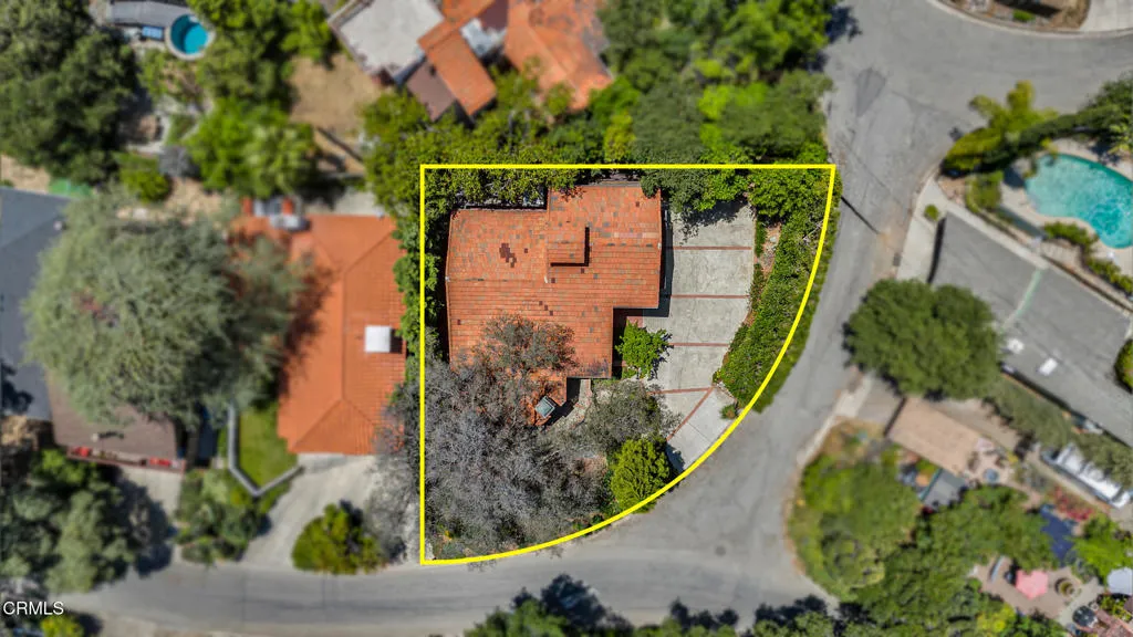 Sierra Madre, California 91024, United States, 3 Bedrooms Bedrooms, ,3 BathroomsBathrooms,Residential,Active,136318