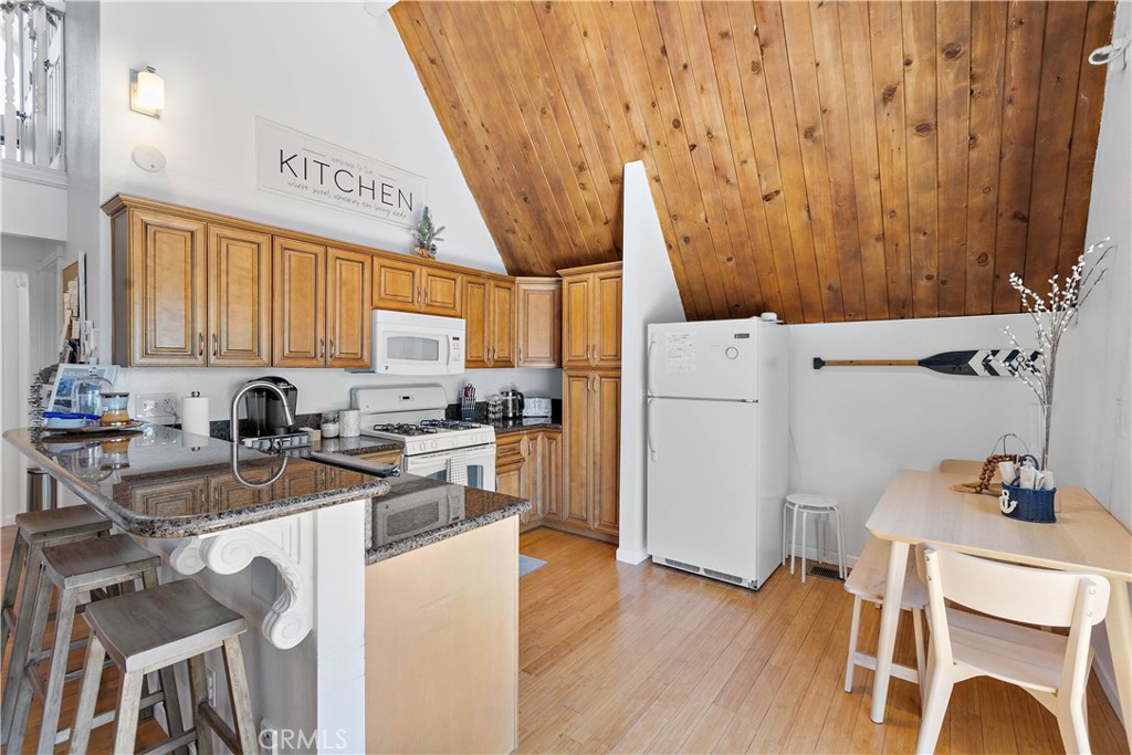 Arrowhead Woods (AWHW) - Residential Lease