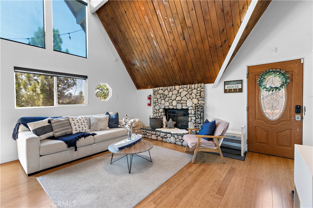 Arrowhead Woods (AWHW) - Residential Lease