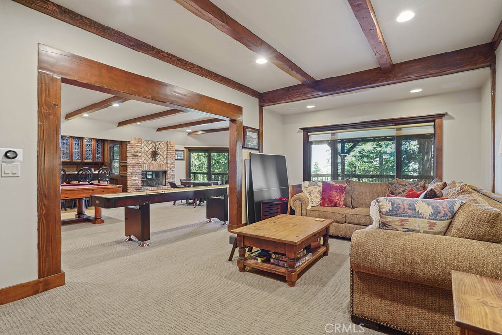 Arrowhead Woods (AWHW) - Residential