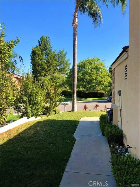 971 S Flintridge Way