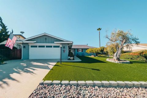 Photo of 16482 Roca Dr Dr, San Diego, CA 92128 (MLS # 250045120SD)