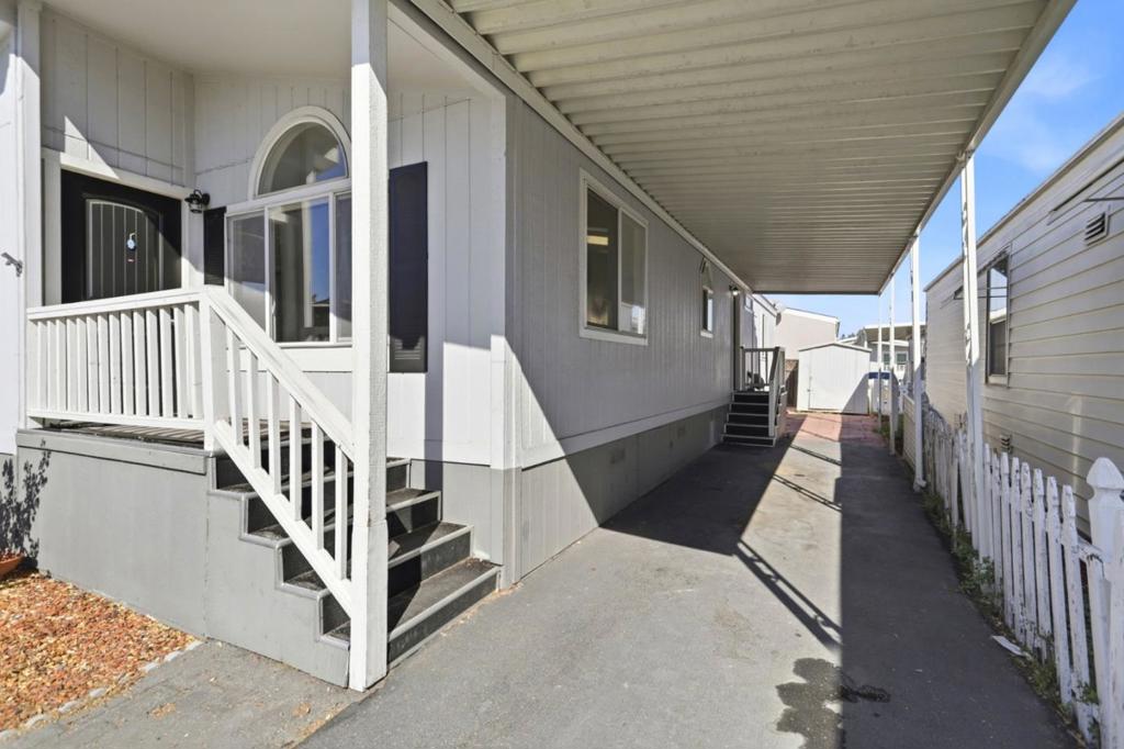 600 E Weddell Drive 77