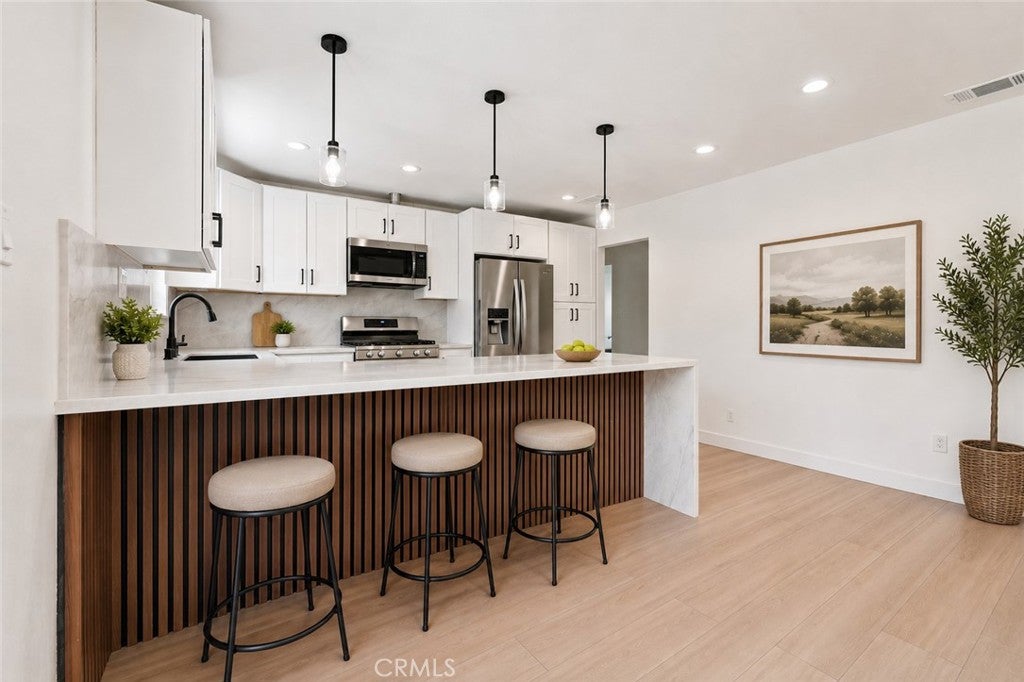 13224 Greenstone