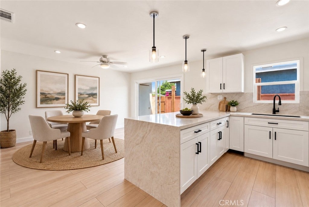 13224 Greenstone