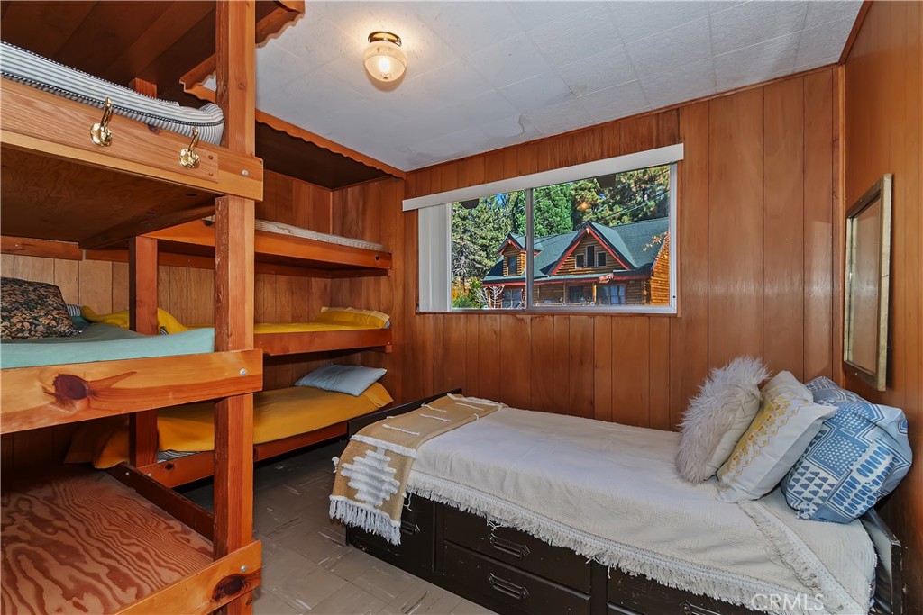 Green Valley Lake (GVLK) - Residential