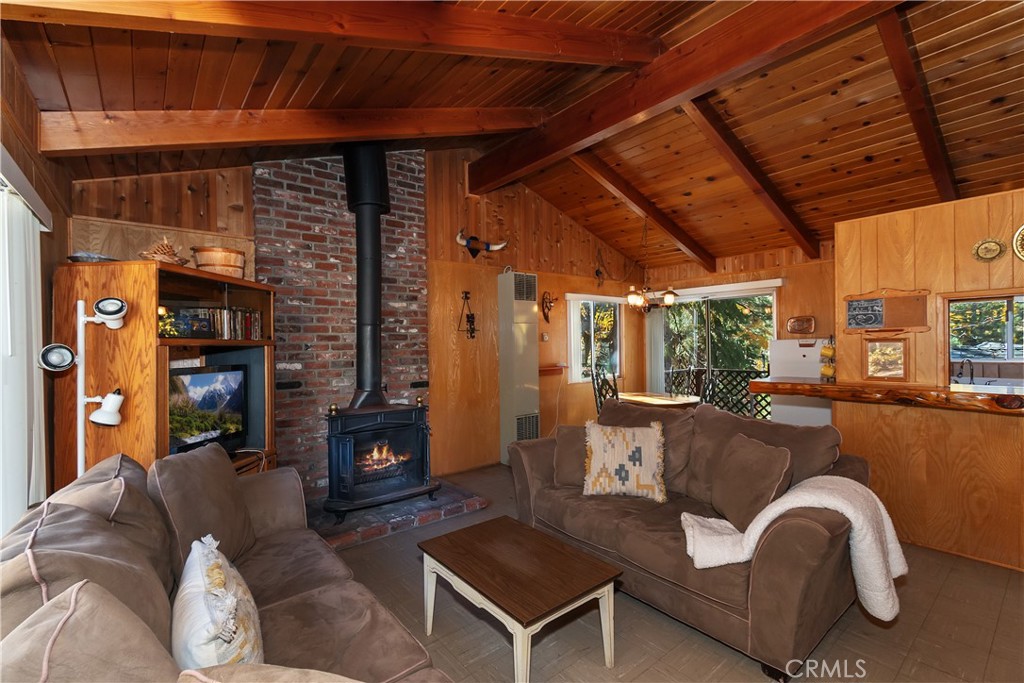 Green Valley Lake (GVLK) - Residential