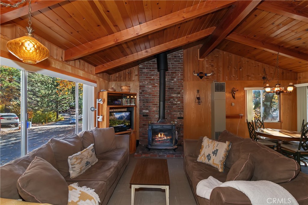 Green Valley Lake (GVLK) - Residential