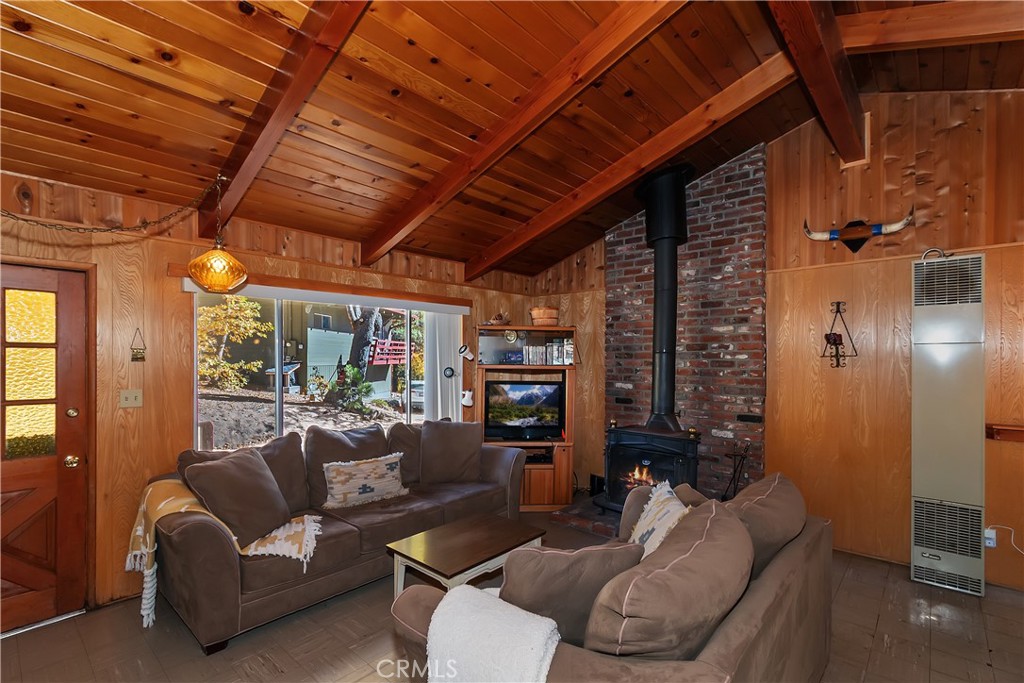 Green Valley Lake (GVLK) - Residential