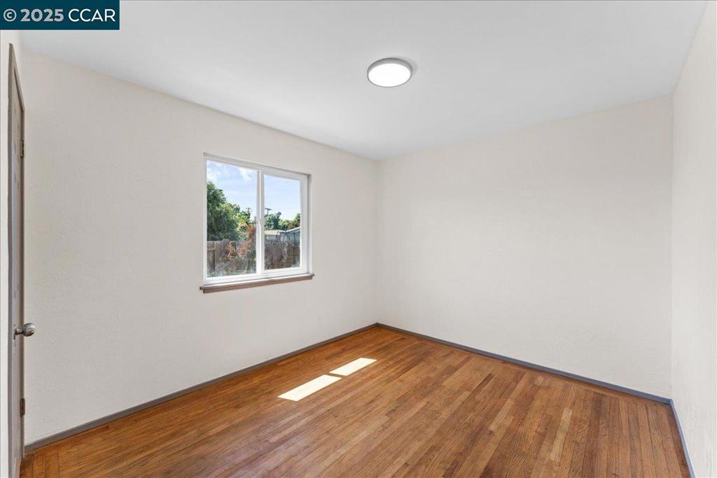 LIVERMORE - Residential