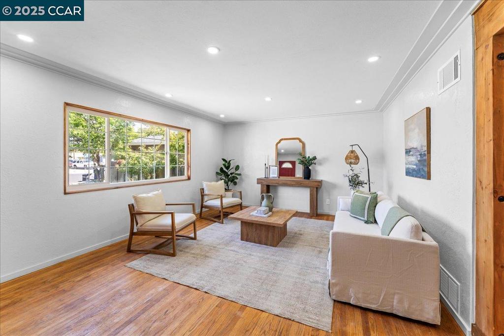 LIVERMORE - Residential