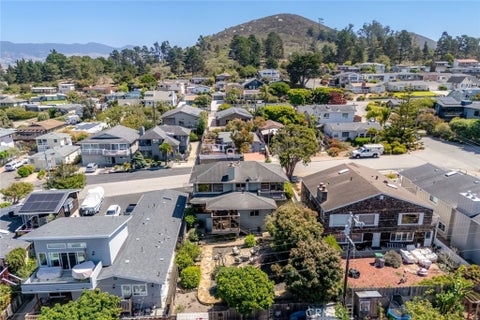 Tiny photo for 409 Tulare Avenue AVE, Morro Bay, CA 93442 (MLS # SC26187891)