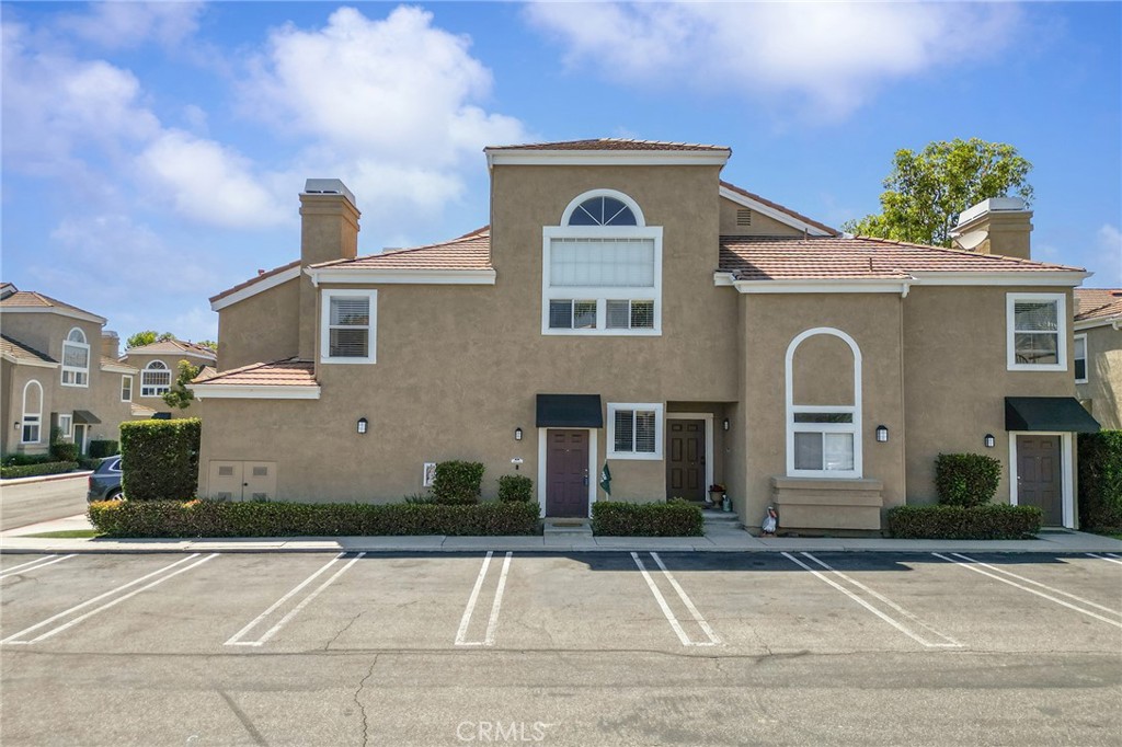 25131 Calle Playa