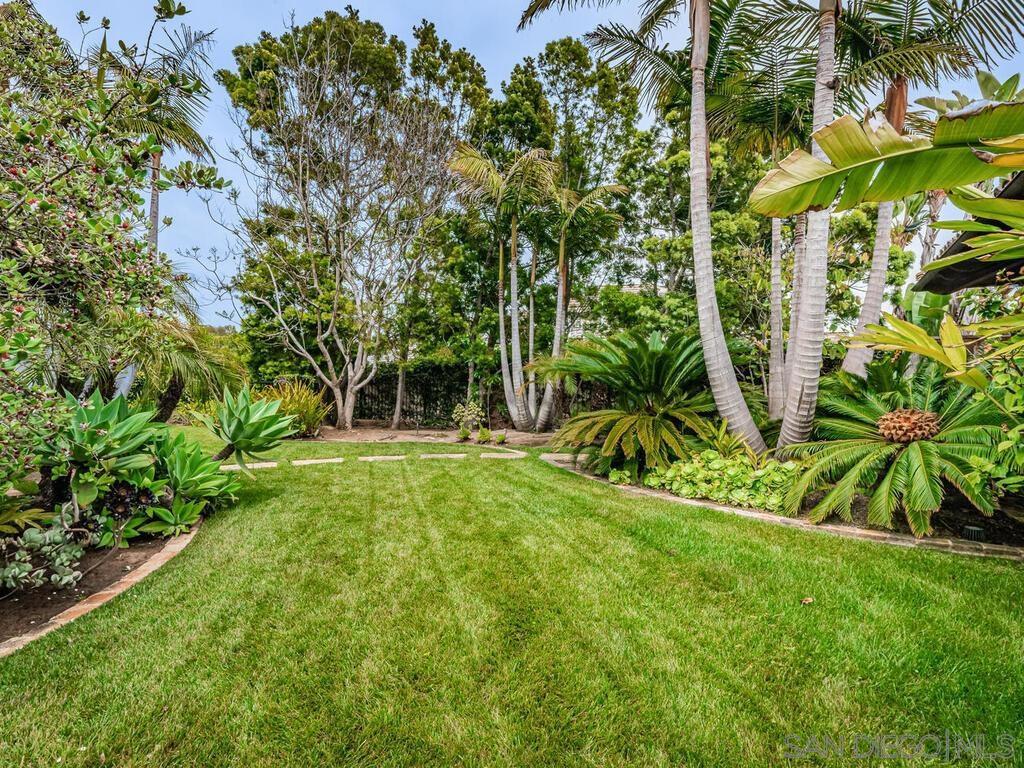 Rancho Santa Fe - Residential Lease