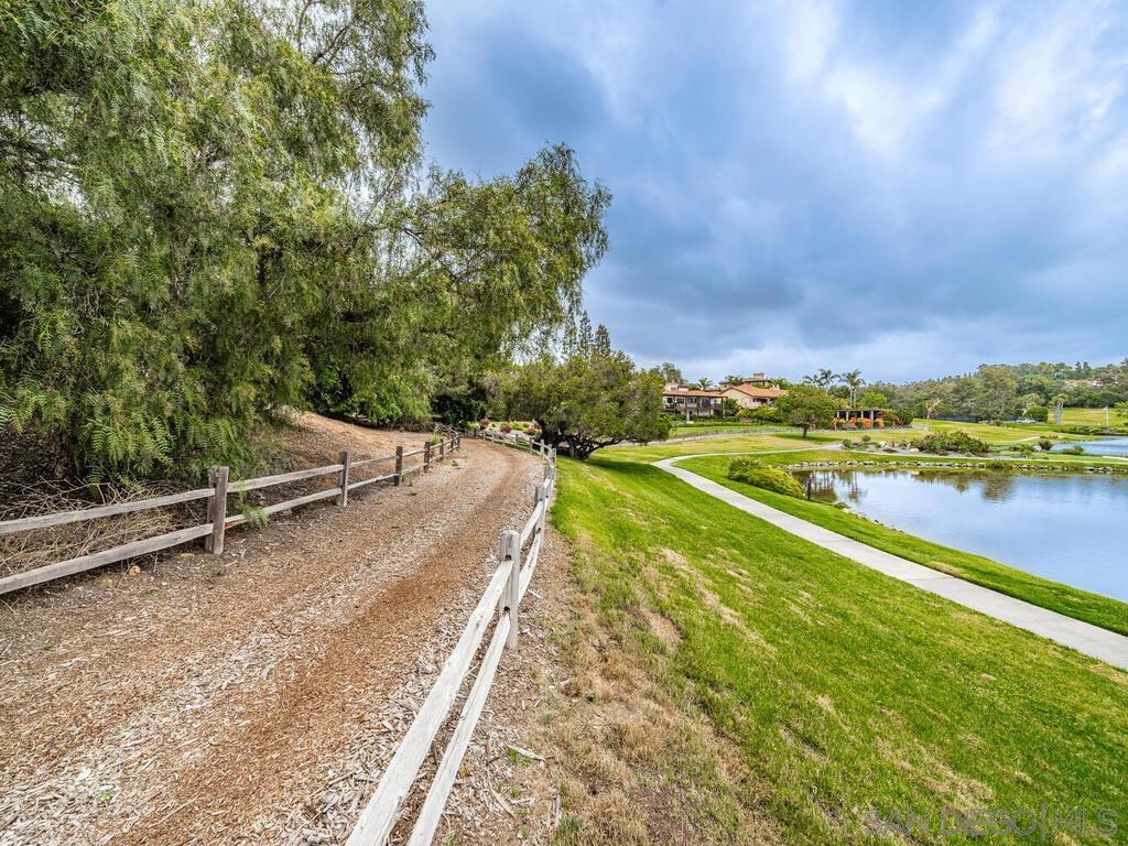 Rancho Santa Fe - Residential Lease