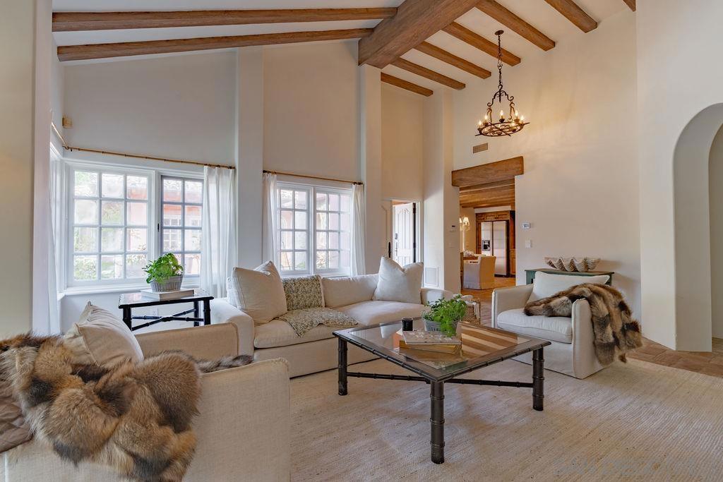 Rancho Santa Fe - Residential Lease