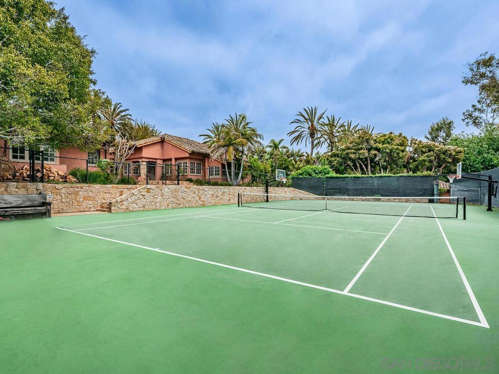 Rancho Santa Fe - Residential Lease