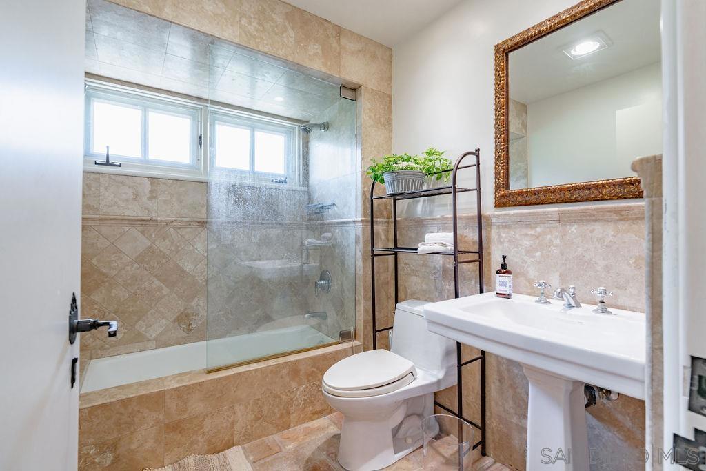 Rancho Santa Fe - Residential Lease