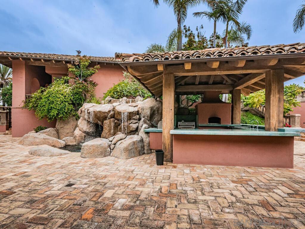 Rancho Santa Fe - Residential Lease