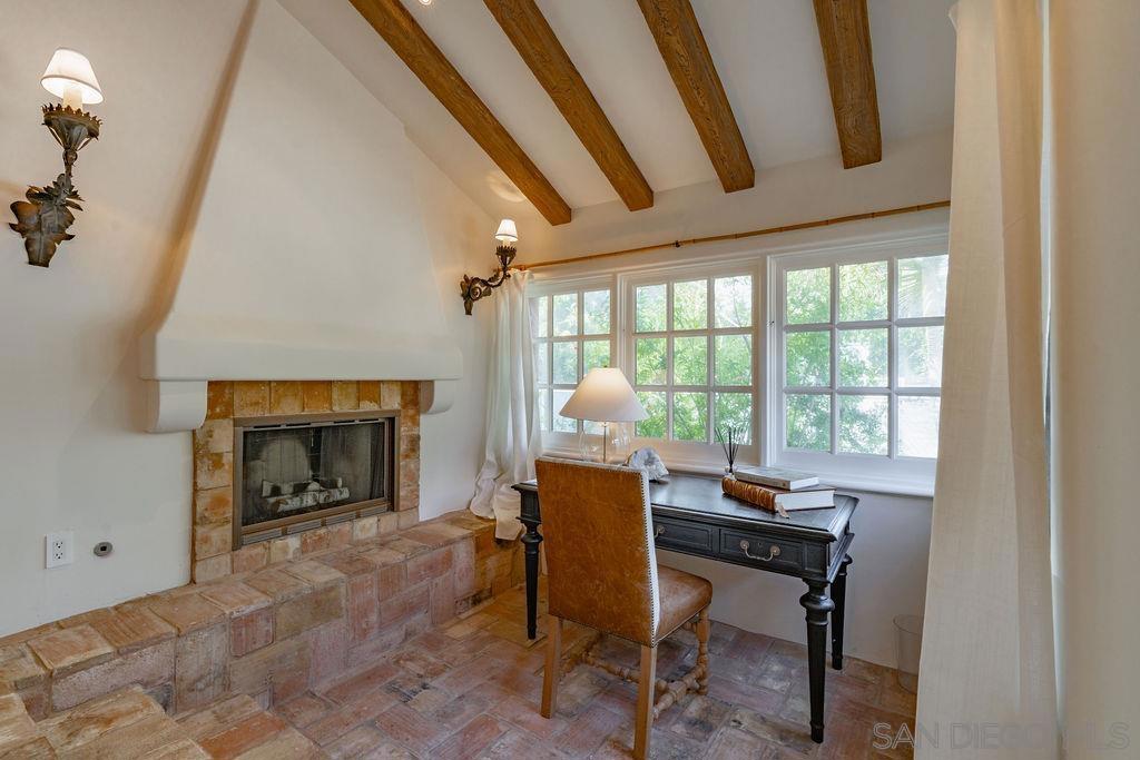 Rancho Santa Fe - Residential Lease